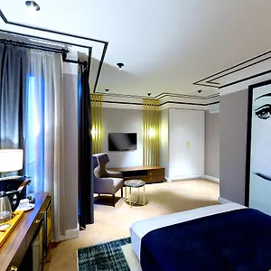 4* Отель Walton Galata